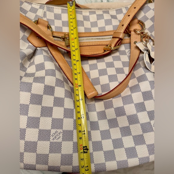 Beautiful Authentic LV Damier Azur Evora GM Handbag - Picture 13 of 16